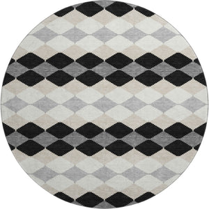 HomeRoots 8' Stylish Black, Gray & Ivory Geometric Washable Round Rug – Durable, UV-Protected & Easy Care! 679033