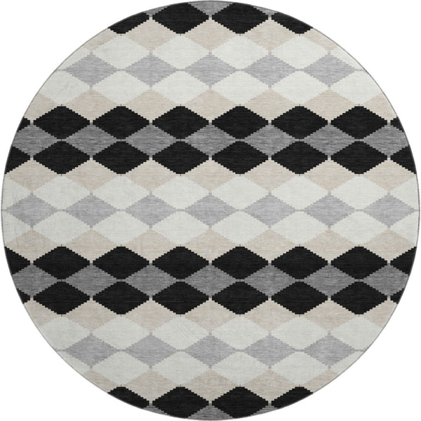 HomeRoots 8' Stylish Black, Gray & Ivory Geometric Washable Round Rug – Durable, UV-Protected & Easy Care! 679033