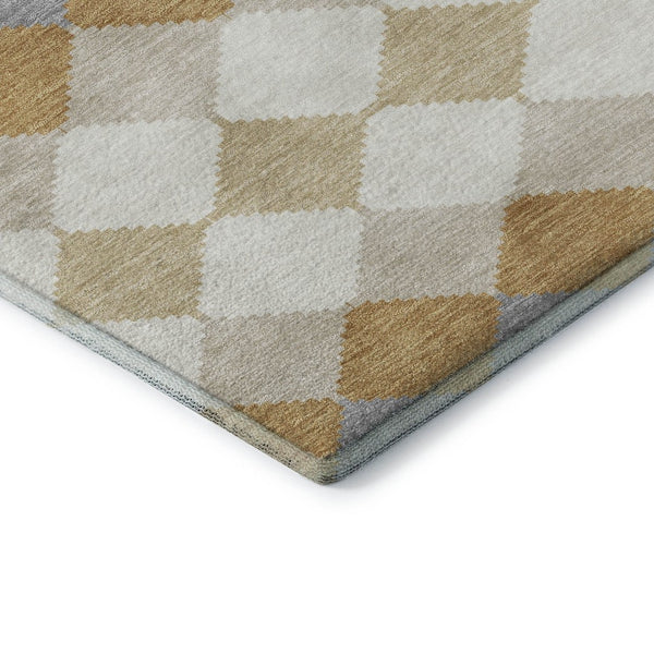 HomeRoots 8' X 10' Gold, Gray & Ivory Geometric Area Rug - Washable, UV Protected & Perfect for Modern Homes 679058