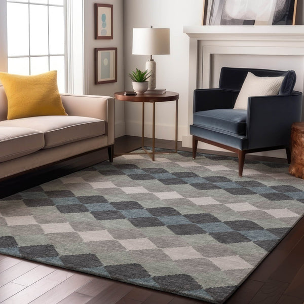 HomeRoots 8' X 10' Stylish Gray, Ivory & Silver Geometric Washable Area Rug - Durable, UV-Protected Design 679064
