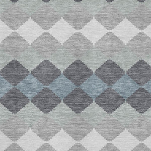 HomeRoots 10' Geometric Gray, Ivory & Silver Washable Area Rug - Durable, UV Protected, Perfect for Families! 679066