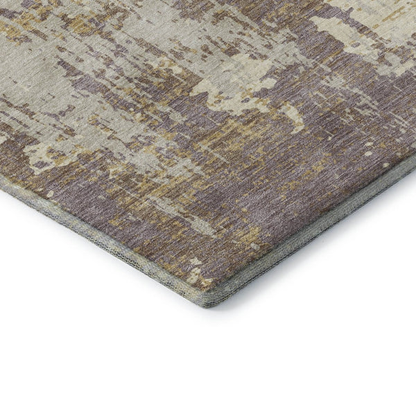 HomeRoots 8' Stylish Lavender Gold Ivory Abstract Washable Round Rug - UV Protected, Durable & Easy Care! 679141