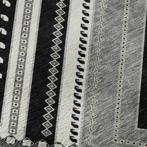 HomeRoots 8' Stylish Black Gray Silver Tribal Washable Round Rug with UV Protection for Modern Homes 679255