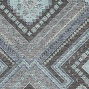 HomeRoots 5' X 8' Pewter Gray Tribal Area Rug - Washable, UV-Protected, Stain Resistant for Modern Living Spaces 679308
