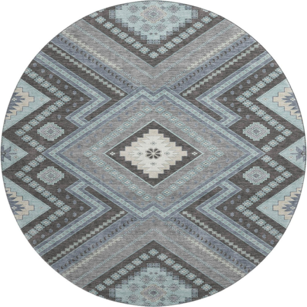 HomeRoots 8' Pewter Gray Tribal Round Rug - Washable, UV Protected, Stain Resistant for Stylish High-Traffic Areas 679309