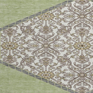 HomeRoots 8' Artichoke Green Beige and Gray Washable Round Rug - Stylish, Durable, and UV-Protected Design! 679321