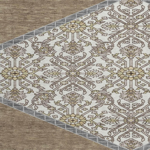 HomeRoots 8' Brown Beige and Gray Oriental Washable Round Rug - Durable, UV Protected, and Easy Care Design! 679339