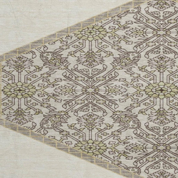 HomeRoots 8' Ivory Beige and Gray Oriental Round Rug - Washable, UV Protected, Durable for Homes with Kids & Pets 679363