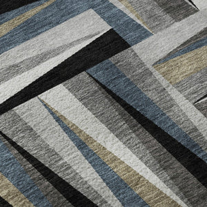 HomeRoots 8' Modern Geometric Round Rug in Black, Beige & Ivory - Washable, UV-Protected & Non-Slip Design 679399