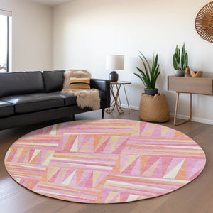 HomeRoots 8' Blush Peach & Ivory Modern Geometric Washable Round Rug - UV Protection, Durable & Stylish! 679405