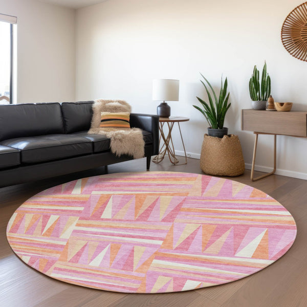 HomeRoots 8' Blush Peach & Ivory Modern Geometric Washable Round Rug - UV Protection, Durable & Stylish! 679405