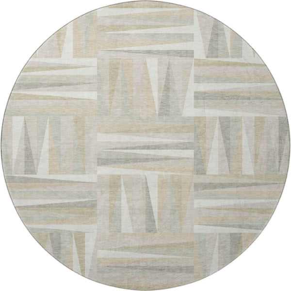 HomeRoots 8' Ivory and Beige Geometric Rug - Washable, UV-Protected, Stain-Resistant for Indoor & Outdoor Use 679429