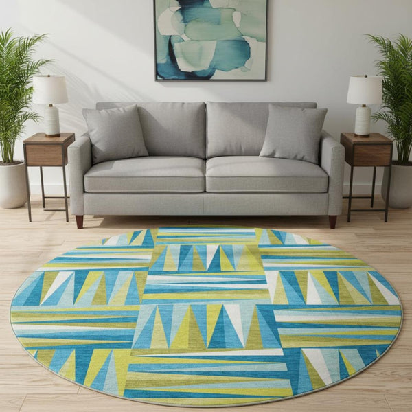 HomeRoots 8' Washable Teal Green & Ivory Geometric Round Rug with UV Protection - Stylish Easy-Care Accent 679465