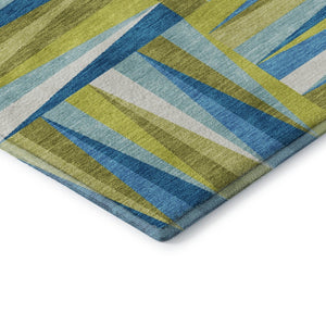 HomeRoots 10' X 14' Teal Green & Ivory Geometric Area Rug - Stylish, Washable, UV-Protected for Any Space! 679468