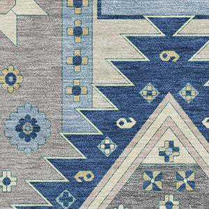 HomeRoots 5' X 8' Southwestern Area Rug in Navy Blue, Beige & Gray - Washable, UV-Protected, Pet-Friendly! 679644