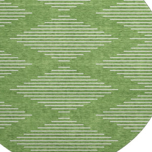 HomeRoots 8' Geometric Round Rug in Green & Ivory - Washable, UV-Protected, Durable Comfort for Any Space 679723