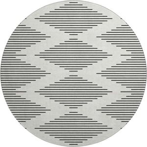 HomeRoots 8' Ivory and Black Geometric Round Rug - Washable, UV-Protected, Stain-Resistant, Durable Design 679741
