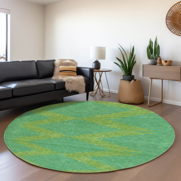 HomeRoots 8' Green And Teal Geometric Round Rug - Washable, UV Protected, Durable, Ideal for Homes with Kids & Pets 679807