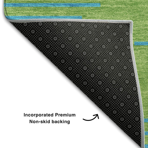 HomeRoots 8' Green And Teal Geometric Round Rug - Washable, UV Protected, Durable, Ideal for Homes with Kids & Pets 679807