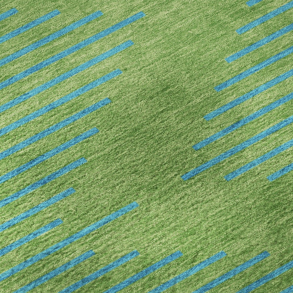 HomeRoots 8' Green And Teal Geometric Round Rug - Washable, UV Protected, Durable, Ideal for Homes with Kids & Pets 679807