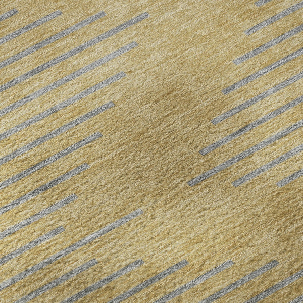 HomeRoots 8' Gold and Gray Geometric Round Rug – Stylish, Washable, UV Protected, Perfect for High-Traffic Areas 679813