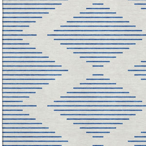 HomeRoots 5' X 8' Ivory and Navy Geometric Area Rug - Washable, Stain Resistant, UV Protected for Busy Homes 679824