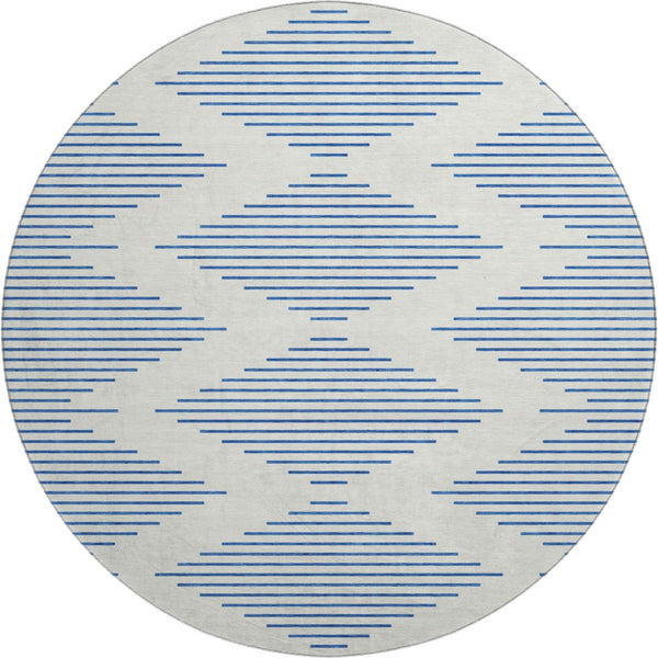 HomeRoots 8' Ivory & Navy Geometric Round Rug - Washable, Stain Resistant, UV Protected, Family-Friendly Style 679825