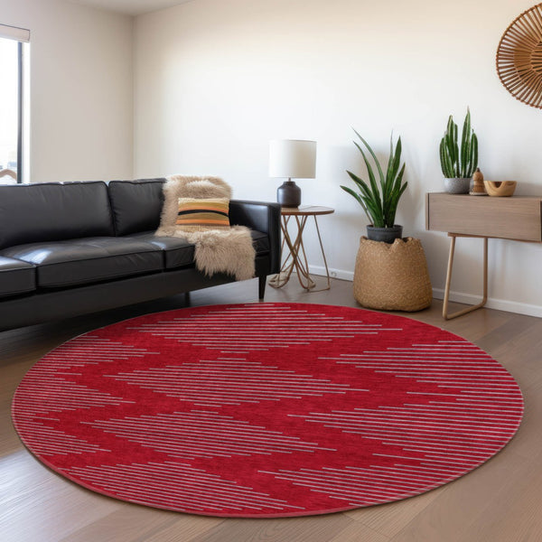HomeRoots 8' Red and Gray Geometric Round Rug - Washable, UV Protected, Stain Resistant for Busy Homes 679855