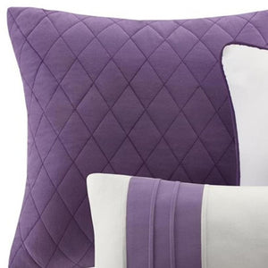 HomeRoots Set of Seven Elegant Purple & White Floral King Bedding Ensemble with Luxurious 400-Thread Count 679867