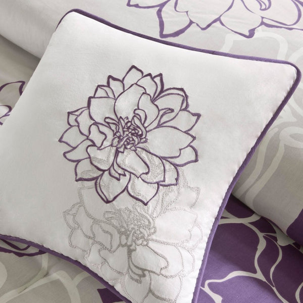 HomeRoots Set of Seven Elegant Purple and White Floral King Bedding Set with Ring Stitch Comforter & Shams 679868
