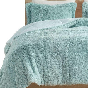 HomeRoots Set of Three Aqua King Ring Stitch Comforter & Shams - Soft, Durable, Mid-Century Bedding Set 679889