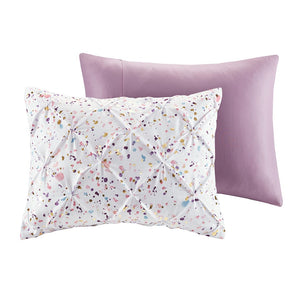 HomeRoots Set of Four Plum and White Abstract Ring Stitch Comforter & Shams - Luxurious, Lightweight Bedding 679894