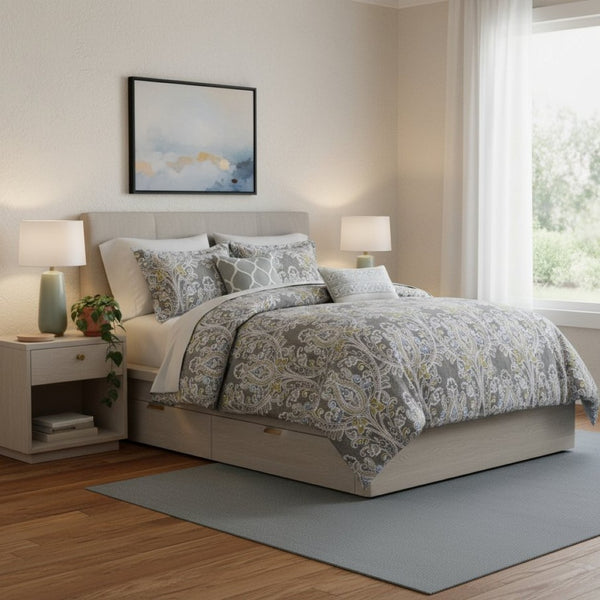 HomeRoots Set of Six Luxurious Gray and Ivory Damask King Comforter & Shams - 400-Thread Count Elegance 679897