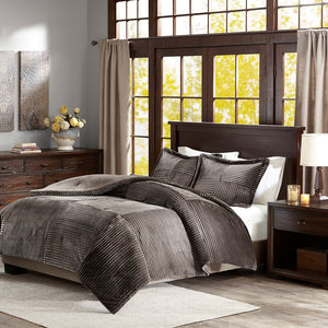 HomeRoots Set of Three Taupe King Comforter and Shams - Soft Polyester, Mid-Century Style for Cozy Bedrooms 679906