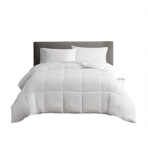 HomeRoots White Ring Stitch Comforter Set – Luxurious 400 Thread Count with Matching Sham for Elegant Bedrooms 679908
