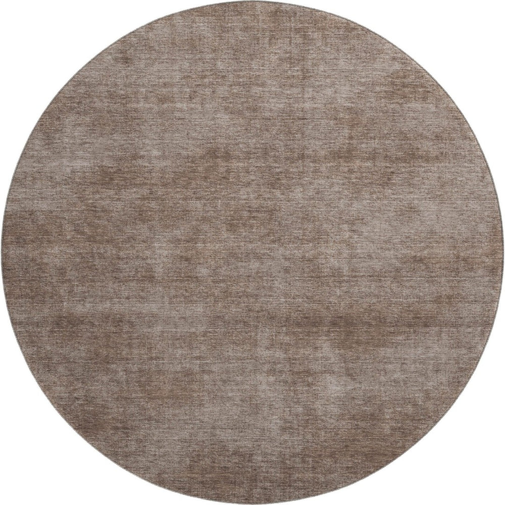 HomeRoots 8' Brown and Taupe Abstract Washable Round Rug - Durable, UV Protected, Stylish & Pet-Friendly Design 679920
