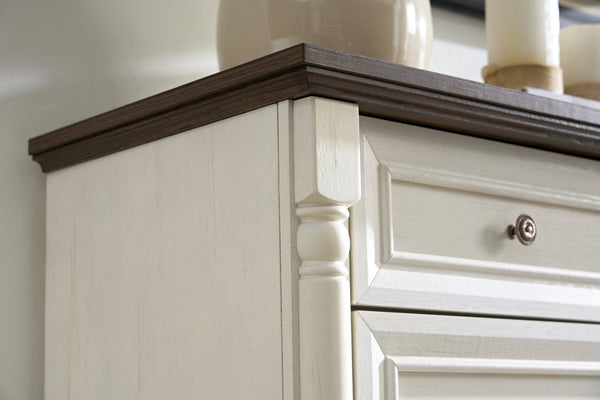 English Elm 8 Drawer Farmhouse Chest Distressed Two-tone Wood Grain Finish Antique Hardware W2393P252368