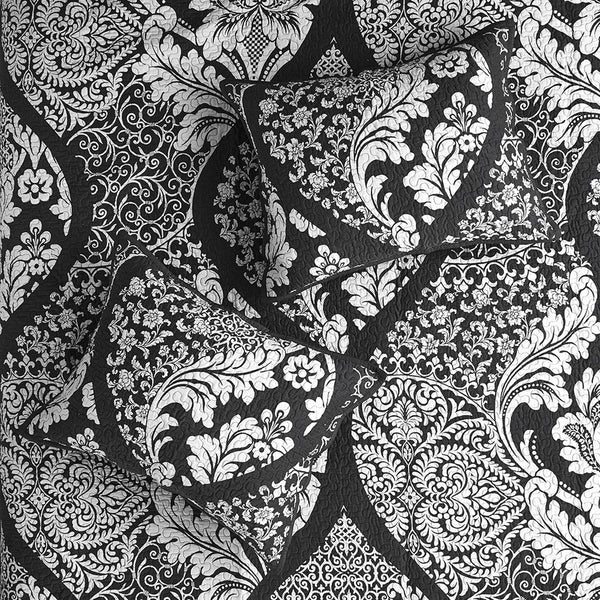 JLA Home Madison Park - 6 Madison Park Vienna Cotton Sateen Quilt Set — Reversible Damask Design with 3 Embroidered Accent Pillows Black MP13-7959