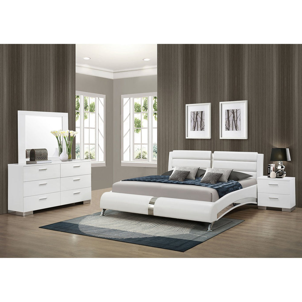 English Elm Fillmore White 4-Piece Eastern King Bedroom Set - Modern, Sleek Design With Ample Storage & Style B062S01371