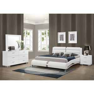 English Elm Fillmore White 4-Piece Eastern King Bedroom Set - Modern, Sleek Design With Ample Storage & Style B062S01371