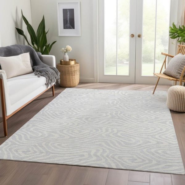 HomeRoots 5' X 8' Stylish Silver and Ivory Abstract Area Rug - Stain Resistant, UV Protected, Family-Friendly Decor 680129