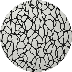 HomeRoots 8' Ivory and Black Geometric Round Rug - Washable, UV Protected, Durable Design for Busy Homes 680328