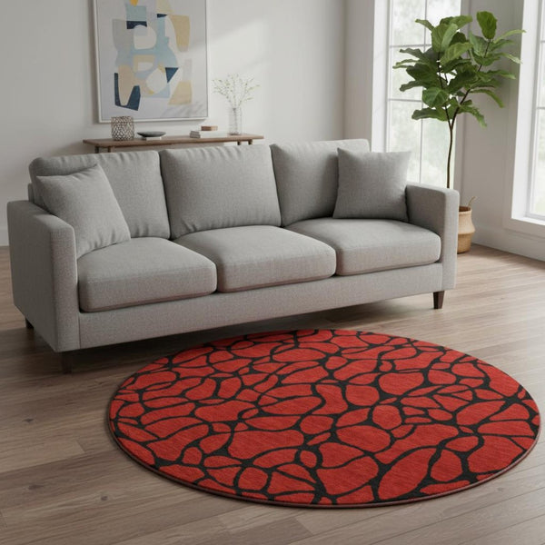 HomeRoots 8' Red And Black Geometric Round Rug - Washable, UV Protected, Non-Slip, Perfect for High Traffic Areas 680364
