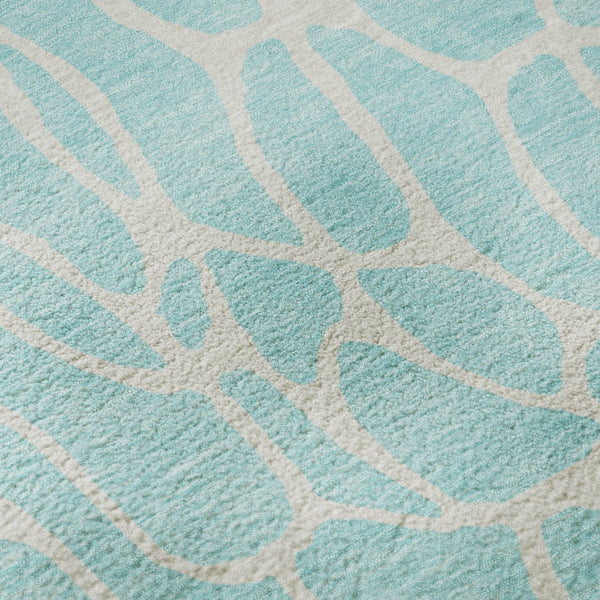 HomeRoots 8' Aqua & Ivory Geometric Round Rug - Washable, UV-Protected, Durable Design for Busy Homes 680370