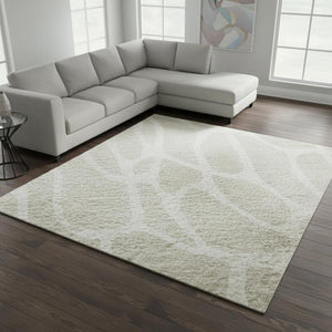 HomeRoots 8' X 10' Beige And Ivory Geometric Area Rug - Durable, Washable, Stain-Resistant & UV Protected! 680377