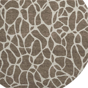 HomeRoots 8' Modern Brown and Beige Geometric Round Rug - Washable, UV Protected, Non-Slip, Stain Resistant 680394