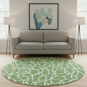 HomeRoots 8' Green and Ivory Geometric Round Rug - Washable, UV-Protected, Soft, Durable for High-Traffic Areas 680400