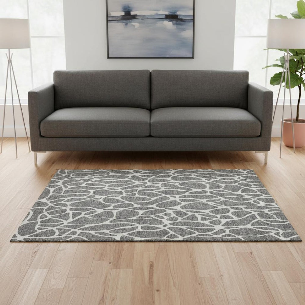 HomeRoots 5' X 8' Gray & Ivory Geometric Area Rug - Washable, UV-Protected, Durable for Homes with Kids & Pets 680411