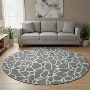 HomeRoots 8' Gray and Ivory Geometric Round Rug - Washable, UV-Protected, Durable for High-Traffic Areas 680412