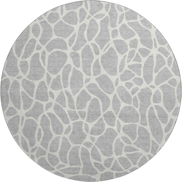 HomeRoots 8' Silver and Ivory Geometric Round Rug - Washable, UV-Protected, Stain-Resistant, Modern Elegance 680436